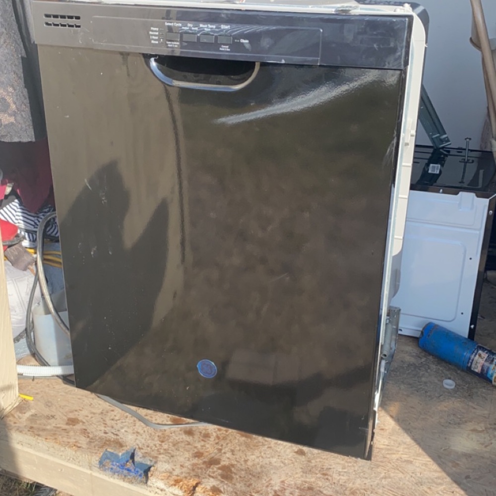 GE dishwasher - Picture 2 of 2